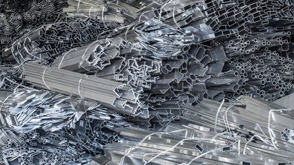 Aluminium profile and extrusion scrap