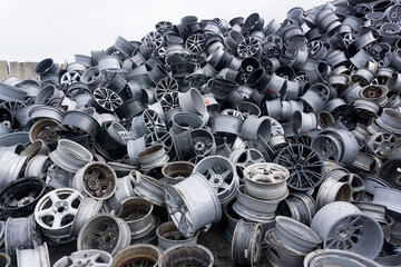 Sorted aluminium scrap, alternate view